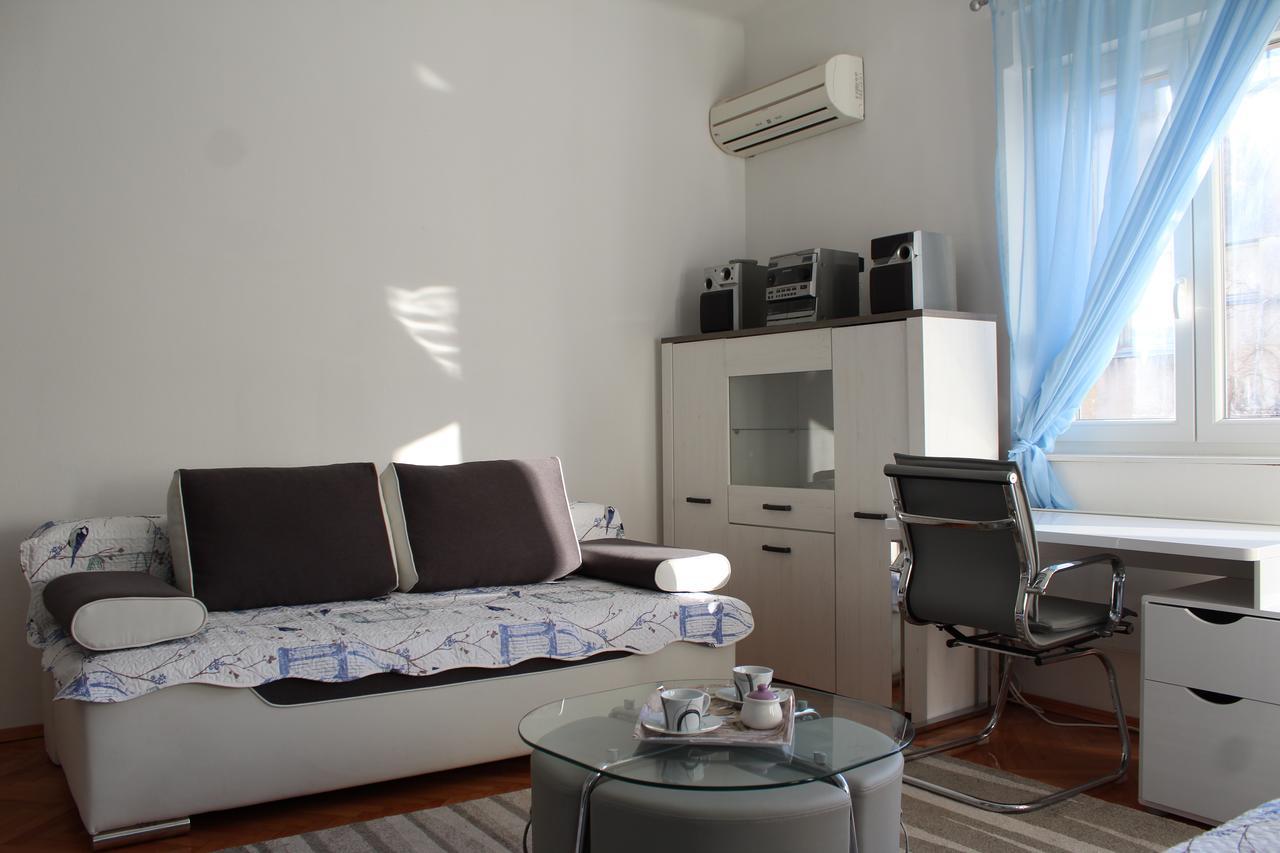 Cozy Apartment Mihaela With Balcony, Near Park Marjan & Old Town - Quiet Neighborhood Сплит Экстерьер фото