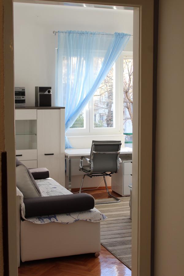 Cozy Apartment Mihaela With Balcony, Near Park Marjan & Old Town - Quiet Neighborhood Сплит Экстерьер фото