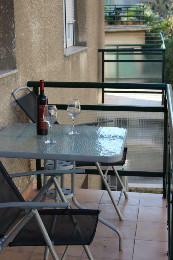 Cozy Apartment Mihaela With Balcony, Near Park Marjan & Old Town - Quiet Neighborhood Сплит Экстерьер фото